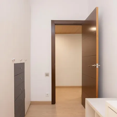 Quiet 2br Near Marina Metro Workspace * Barcelona